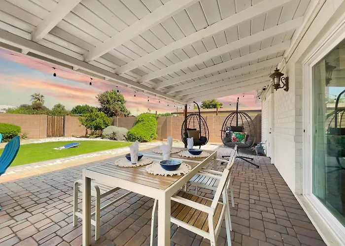 Holiday home Hazelwood *